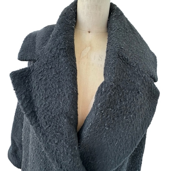 LINE The Label black wool blend oversized coat - Picture 8 of 11